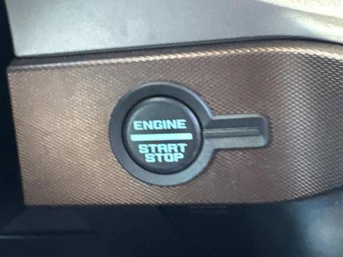 Used 2021 Ford Bronco Outer Banks image 30