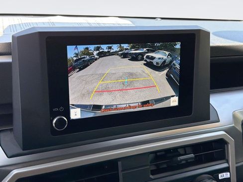 Used 2026 Toyota Tacoma SR5 AWD/4WD image 11