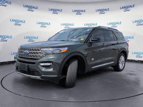 Used 2024 Ford Explorer King Ranch w/ Technology Package RWD image 11