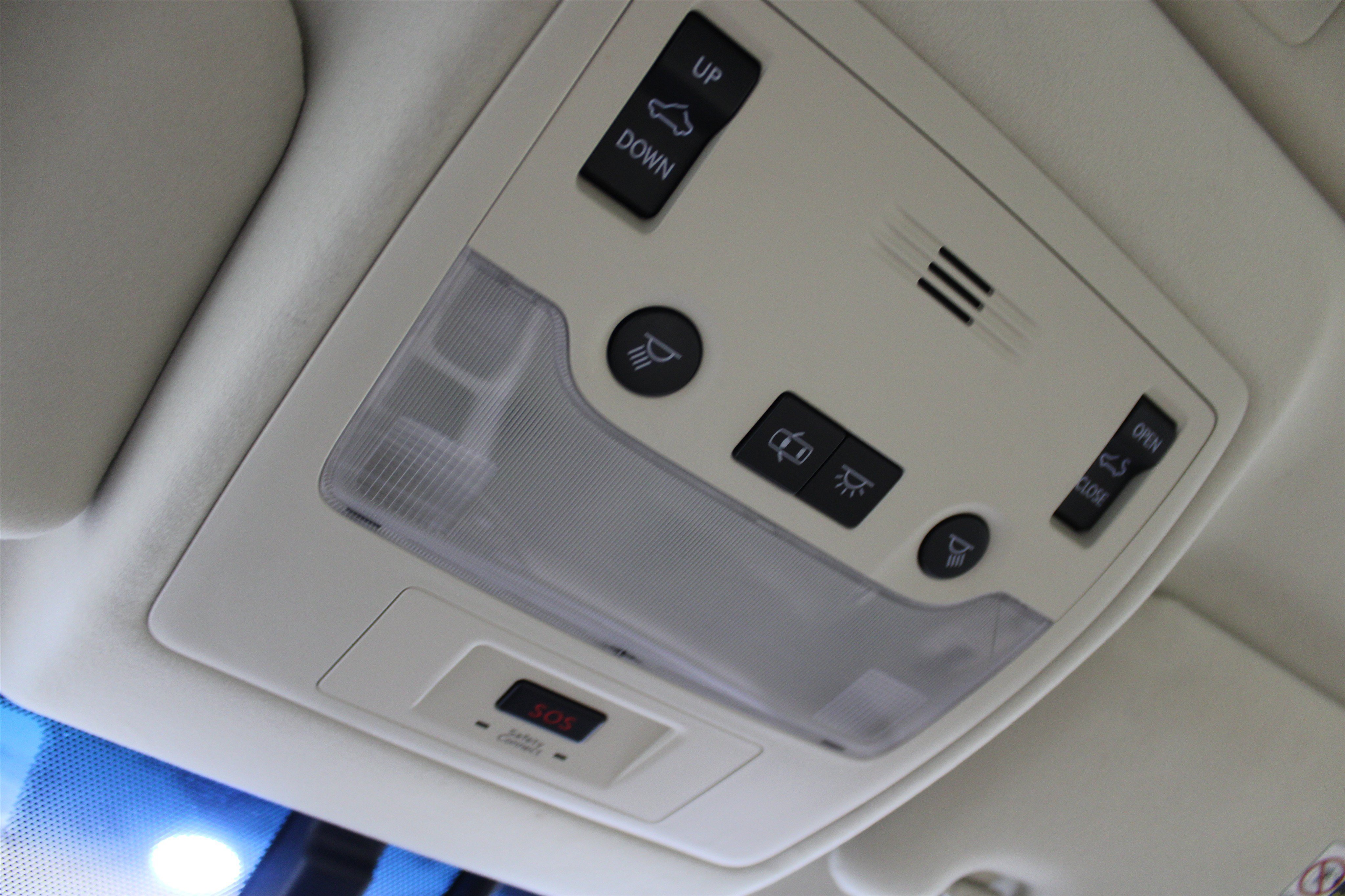 Used 2015 Lexus ES 350 w/ Luxury Package FWD image 28