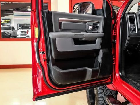 Used 2018 RAM 2500 SLT w/ Cold Weather Group AWD/4WD image 45