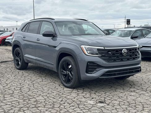 New 2026 Volkswagen Atlas Cross Sport SEL R-Line AWD/4WD image 5