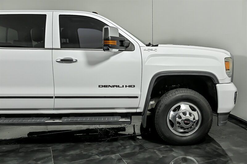 Used 2016 GMC Sierra 3500 Denali w/ Duramax Plus Package AWD/4WD image 11