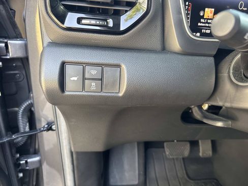 Used 2025 Honda Pilot Black Edition image 33