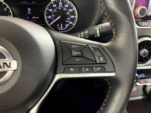 Used 2023 Nissan Sentra SR w/ SR Premium Package FWD image 12