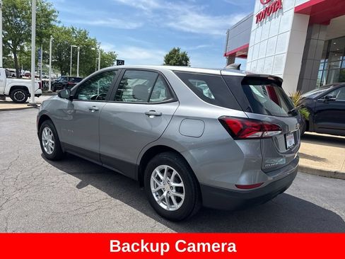 Used 2023 Chevrolet Equinox LS AWD/4WD image 5
