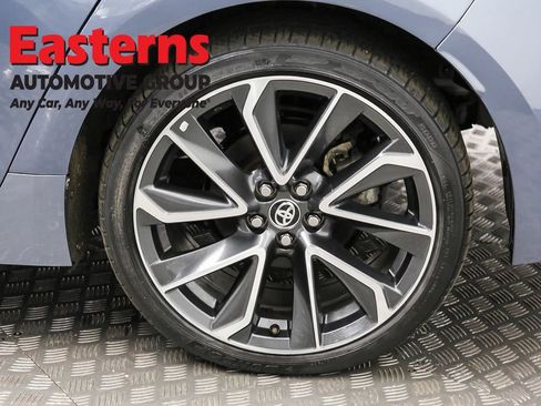 Used 2021 Toyota Corolla SE w/ SE Premium Package FWD image 33
