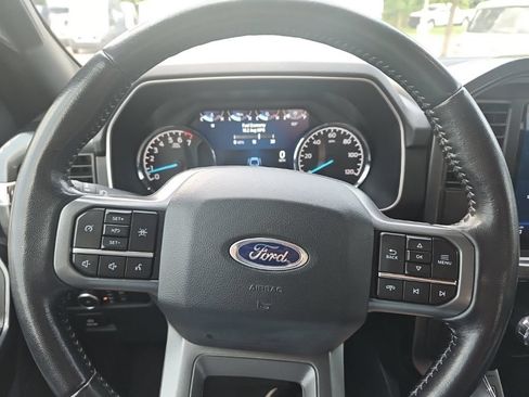 Used 2022 Ford F150 XLT w/ Equipment Group 302A High RWD image 17