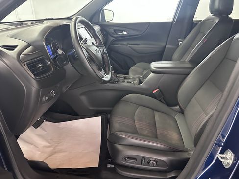 Used 2023 Chevrolet Equinox RS image 42