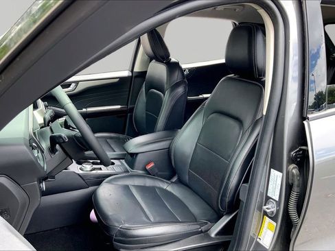 Used 2022 Ford Escape SEL FWD image 15