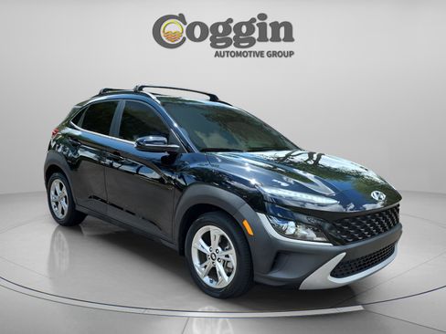 Certified 2023 Hyundai Kona SEL AWD/4WD image 7