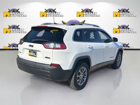 Used 2020 Jeep Cherokee Latitude Plus w/ Cold Weather Group image 5