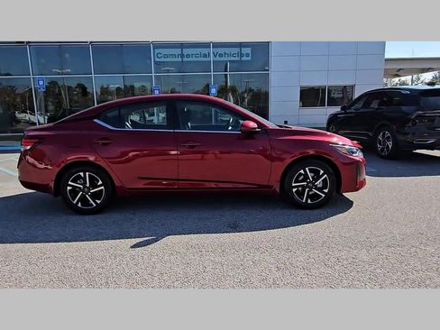 Used 2024 Nissan Sentra SV w/ All-Weather Package image 35