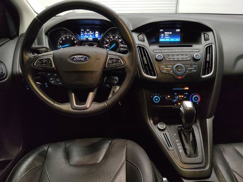 Used 2015 Ford Focus SE w/ Equipment Group 201A FWD image 22