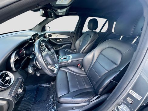 Used 2019 Mercedes-Benz GLC 300 GLC 300 image 20