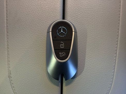 Certified 2023 Mercedes-Benz EQE 350+ 4MATIC SUV image 64