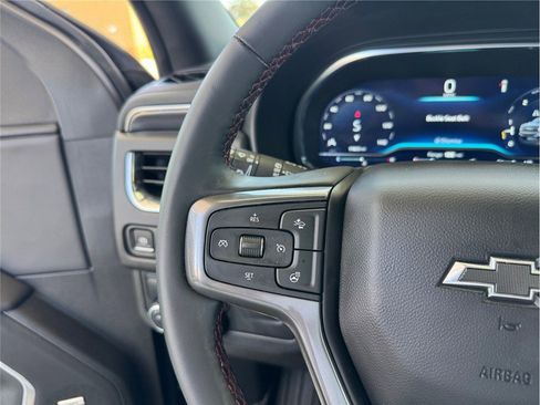 Used 2024 Chevrolet Suburban RST w/ Luxury Package RWD image 19