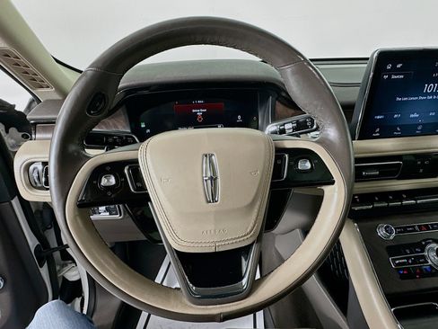 Used 2021 Lincoln Aviator Reserve w/ Equipment Group 201A AWD/4WD image 12