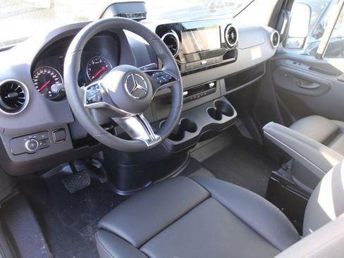 New 2026 Mercedes-Benz Sprinter 2500 image 22