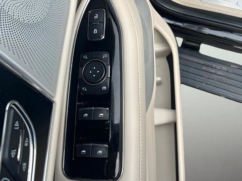 Used 2021 Lincoln Navigator L Reserve w/ Luxury Package AWD/4WD image 16