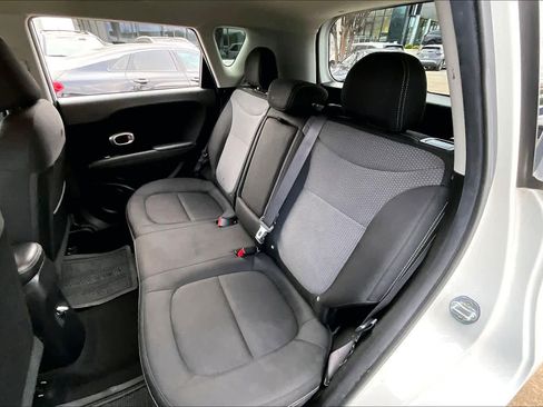 Used 2017 Kia Soul + w/ UVO Package image 18