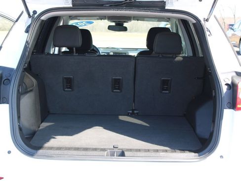 Used 2021 Chevrolet Equinox LT image 14