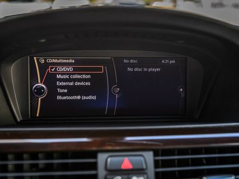 Used 2012 BMW 328i Convertible image 26