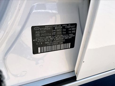 Used 2025 Hyundai Sonata SEL FWD image 33