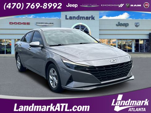 Used 2021 Hyundai Elantra SE FWD image 1