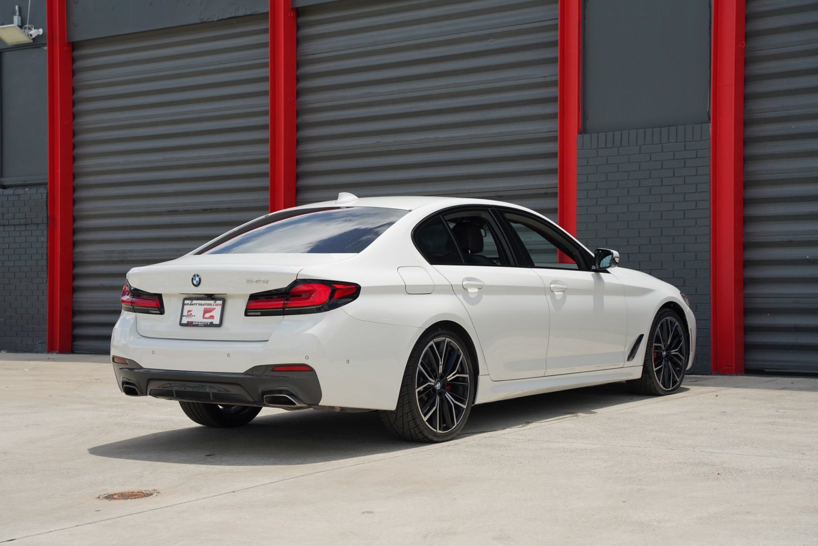 Used 2021 BMW 540i w/ M Sport Package RWD image 9