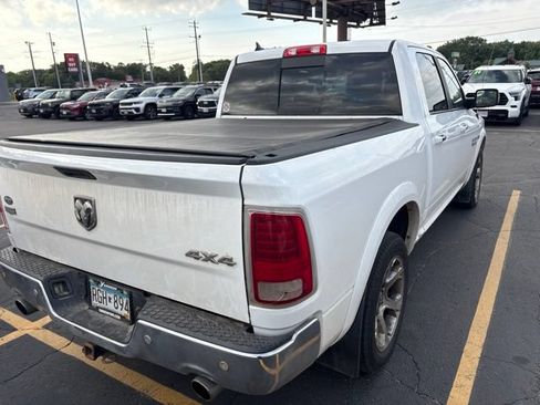 Used 2015 RAM 1500 Laramie w/ Convenience Group AWD/4WD image 9