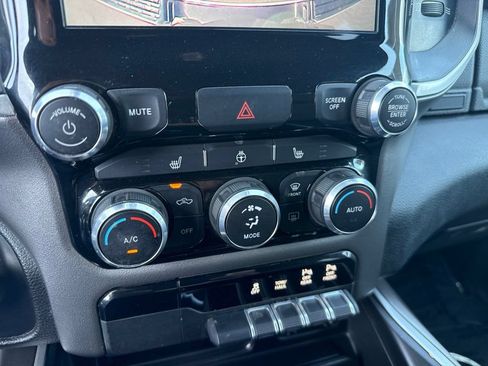 Certified 2021 RAM 1500 Big Horn RWD image 20