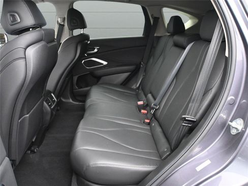 Used 2021 Acura RDX SH-AWD image 10