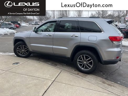 Used 2017 Jeep Grand Cherokee Limited w/ Luxury Group II image 7