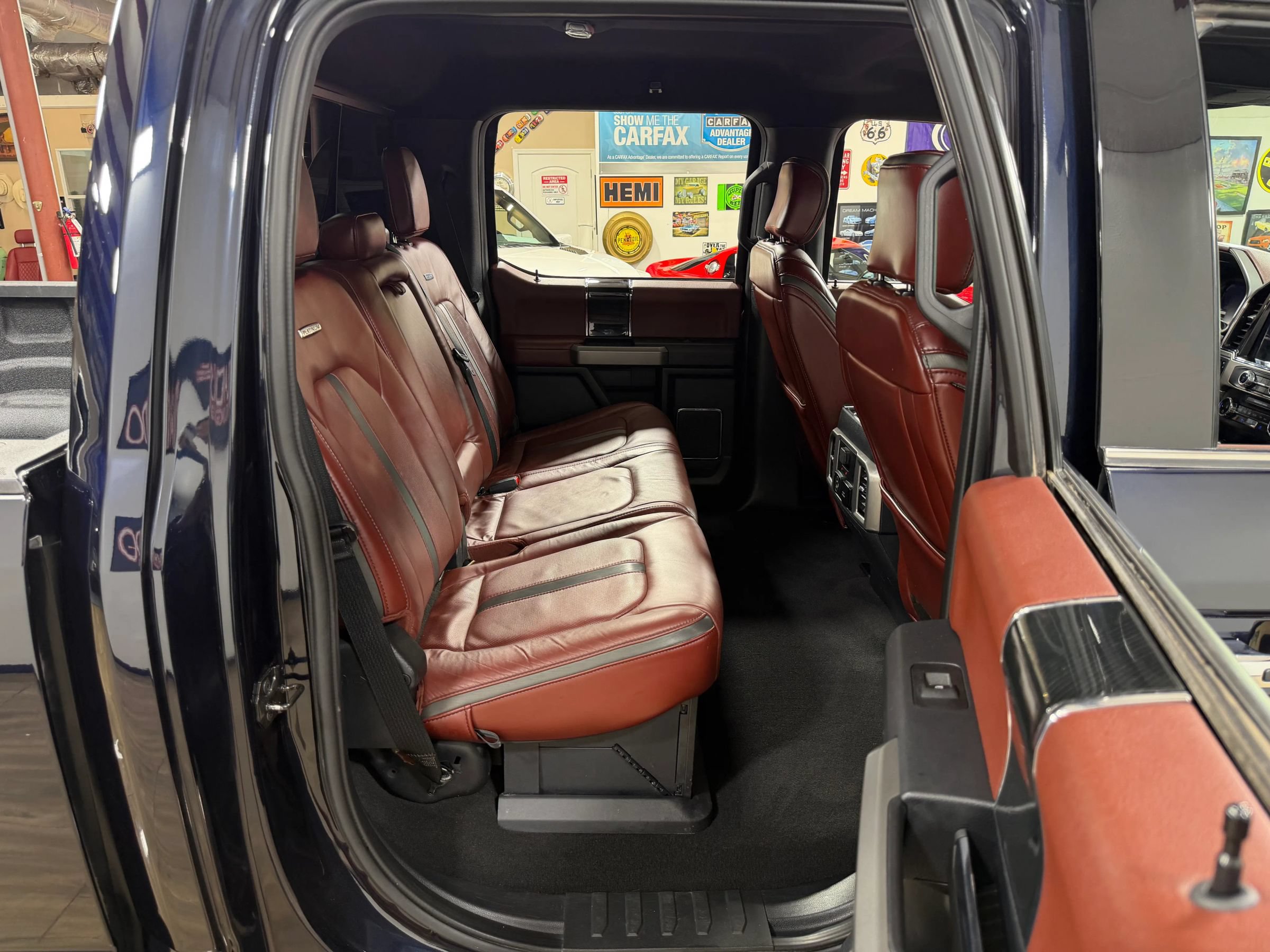 Used 2022 Ford F250 Platinum AWD/4WD image 19