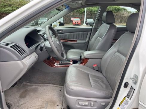 Used 2006 Toyota Camry LE FWD image 15