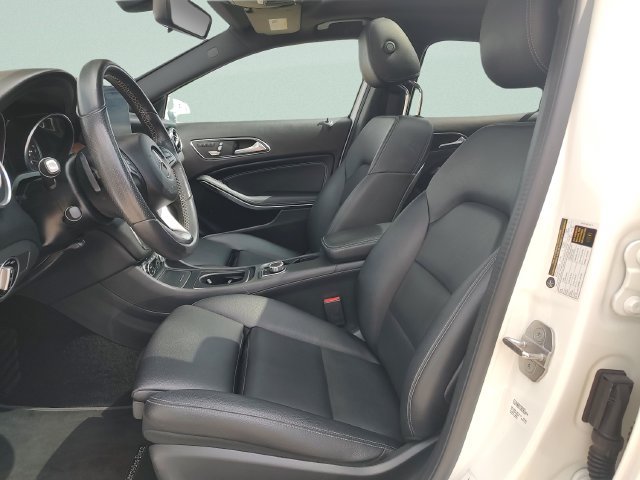 Used 2018 Mercedes-Benz GLA 250 image 26