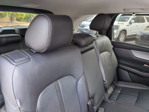 Used 2024 MAZDA CX-90 3.3 Turbo w/ Preferred Package image 23