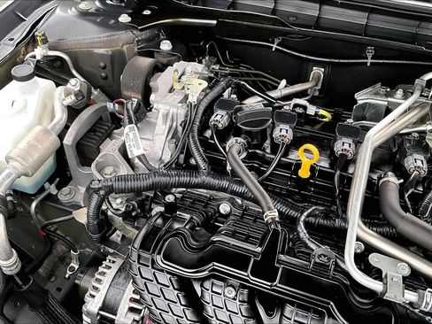 Used 2025 Nissan Altima 2.5 SR image 33