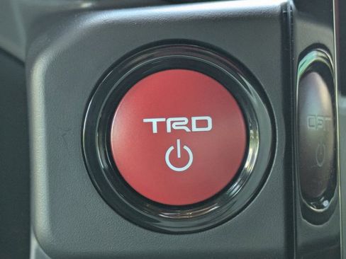 New 2025 Toyota Tacoma TRD Off-Road image 27