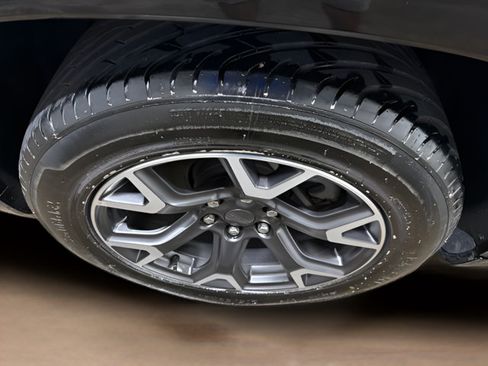 Used 2024 Jeep Wagoneer Series III AWD/4WD image 9