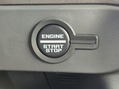 New 2025 Ford Bronco 4-Door image 23