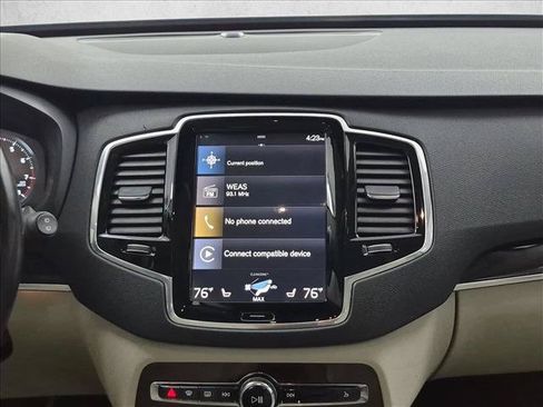 Used 2018 Volvo XC90 T6 Momentum w/ Convenience Package AWD/4WD image 15