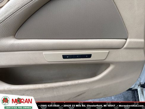 Used 2011 BMW 550i Sedan image 12