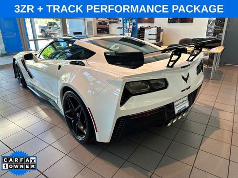 Used 2019 Chevrolet Corvette ZR1 RWD image 5