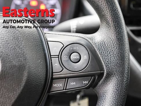 Used 2024 Toyota Corolla LE FWD image 15