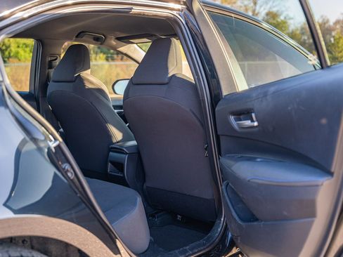Used 2022 Toyota Corolla SE image 13