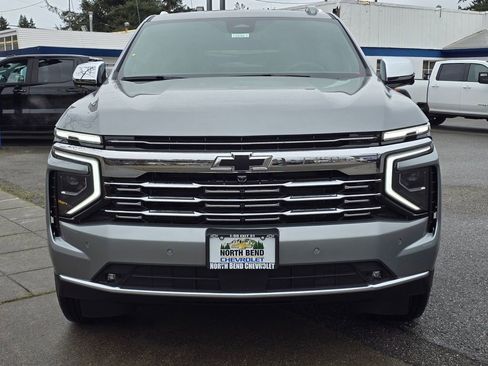 New 2026 Chevrolet Suburban Premier w/ Sun And Tow Package image 2