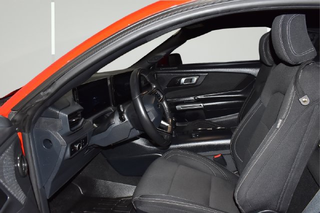 Used 2024 Ford Mustang GT RWD image 32
