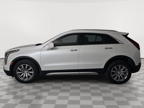 Used 2019 Cadillac XT4 Premium Luxury w/ Driver Awareness Package FWD image 5